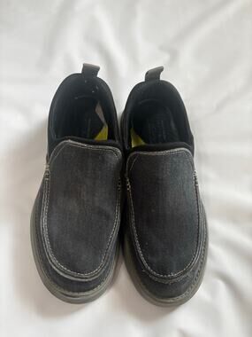 GUC Sketchers gray canvas slip on casual loafer shoe, woth memory foam, size 11